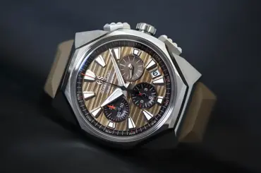 グランドセイコー注目のクロノグラフ「Tokyo Lion Tentagraph」 企画者に聞いた、デザインコンセプトと色の物語 | 高級腕時計専門誌クロノス日本版[webChronos]