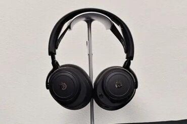 4つの音がミックス可能！ワイヤレスでハイレゾが楽しめる唯一無二の機能を備えるゲーミングヘッドセット「Arctis Nova Elite」の魅力に迫る | 【公式】Leveluplogy