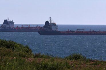 ロ産原油、割引幅1年ぶり水準　米制裁で印中の購入が減少＝関係筋 | ロイター