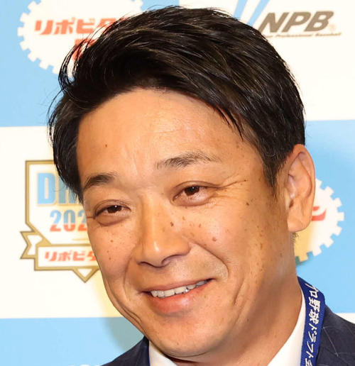 【ロッテ】来季布陣を発表 サブロー新監督ら日本一メンバーが再び指導者として集結/一覧 – nikkansports.com ロッテ・サブロー新監督(2025年10月撮影)