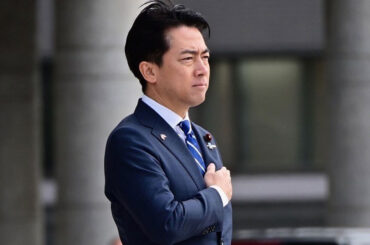 小泉進次郎 海自の原子力潜水艦保有の可能性について言及「議論していかなければ」日本を取り巻く環境は厳しい？ - 乗りものニュース