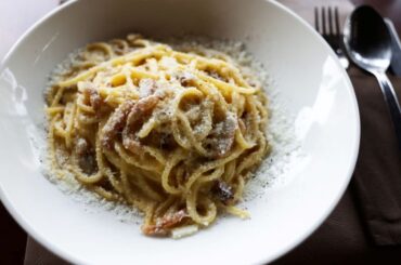 「偽カルボナーラ」にイタリア激怒、パンチェッタの使用は「犯罪」と非難 - CNN.co.jp