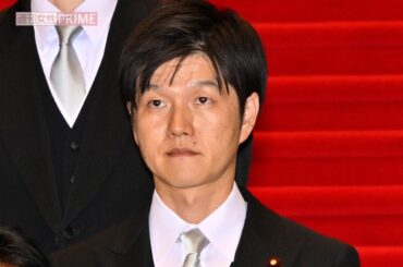 広島県・牡蠣大量死を視察した鈴木憲和農水相の“現場ファッション”が称賛される、小泉進次郎ら“歴代大臣との差”とは - 週刊女性PRIME