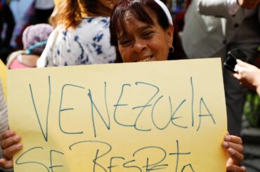 ロシア産ナフサ、トランプ氏のタンカー封鎖命令で対ベネズエラ輸出に暗雲 | ロイター