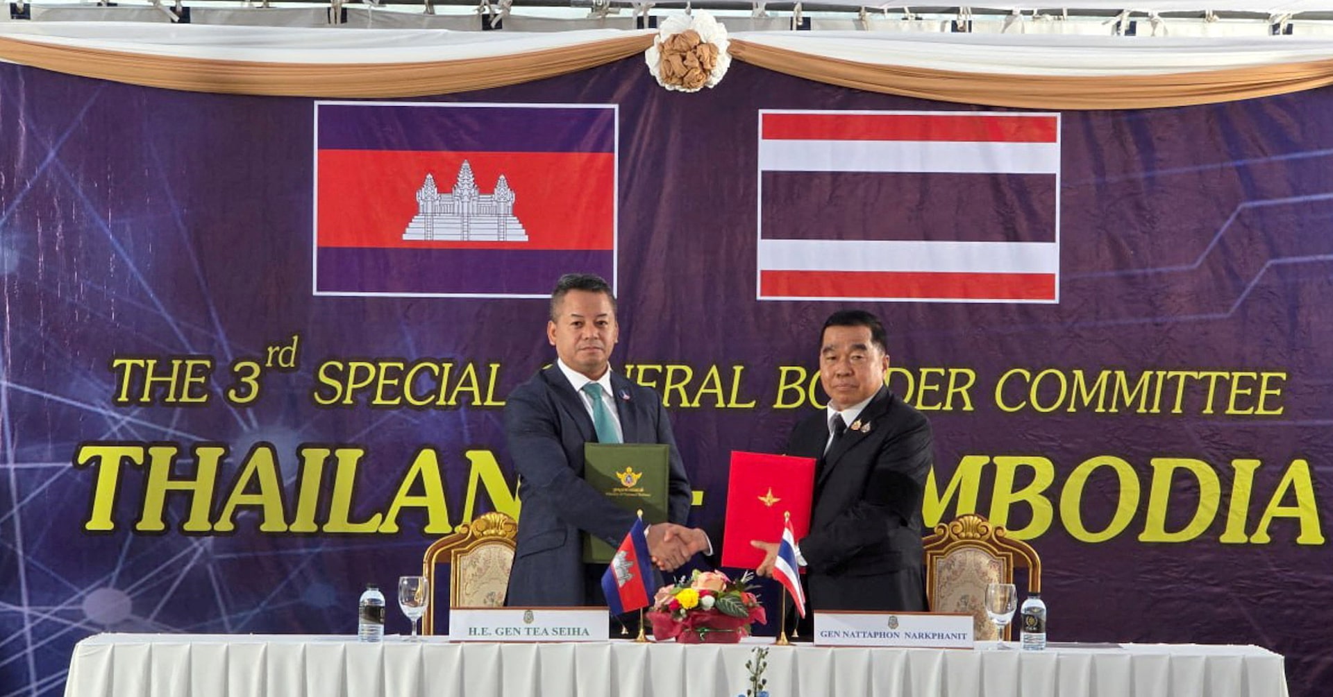 タイとカンボジアが停戦で合意、72時間 紛争再燃に終止符か | ロイター タイとカンボジアが停戦で合意、72時間 紛争再燃に終止符か | ロイター