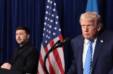 トランプ氏、ウクライナ和平の進展期待　ゼレンスキー氏と会談 | ロイター