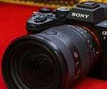 ソニー「α7 V」登場、実際に触れて分かった“次のスタンダード”の意味：荻窪圭のデジカメレビュープラス（1/4 ページ） – ITmedia