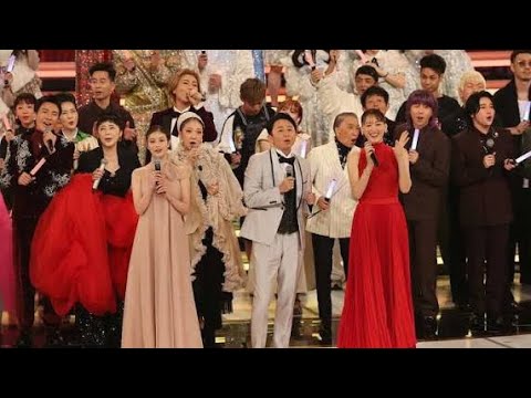 「有村架純が涙…💐au新CM『とどけ、ぜんぶ。』感動の瞬間」#有村架純 #松田翔太 #au三太郎 #とどけぜんぶ #CM感動 #新春CM #菅田将暉 #感動動画 #花の贈り物 #涙のシーン