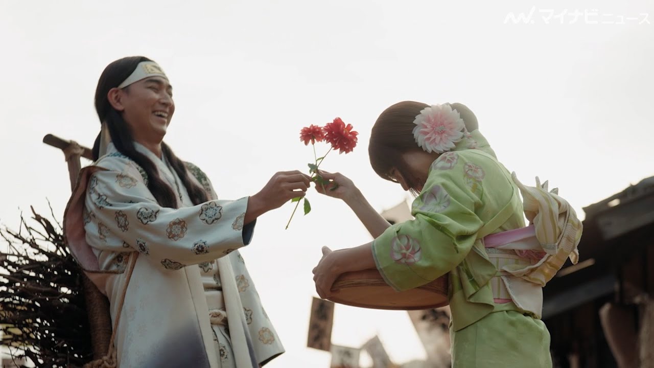 “かぐちゃん”有村架純、“桃ちゃん”松田翔太のコミカルな芝居に吹き出してしまう au 新CM『とどけ、ぜんぶ。』編 メイキング&インタビュー公開