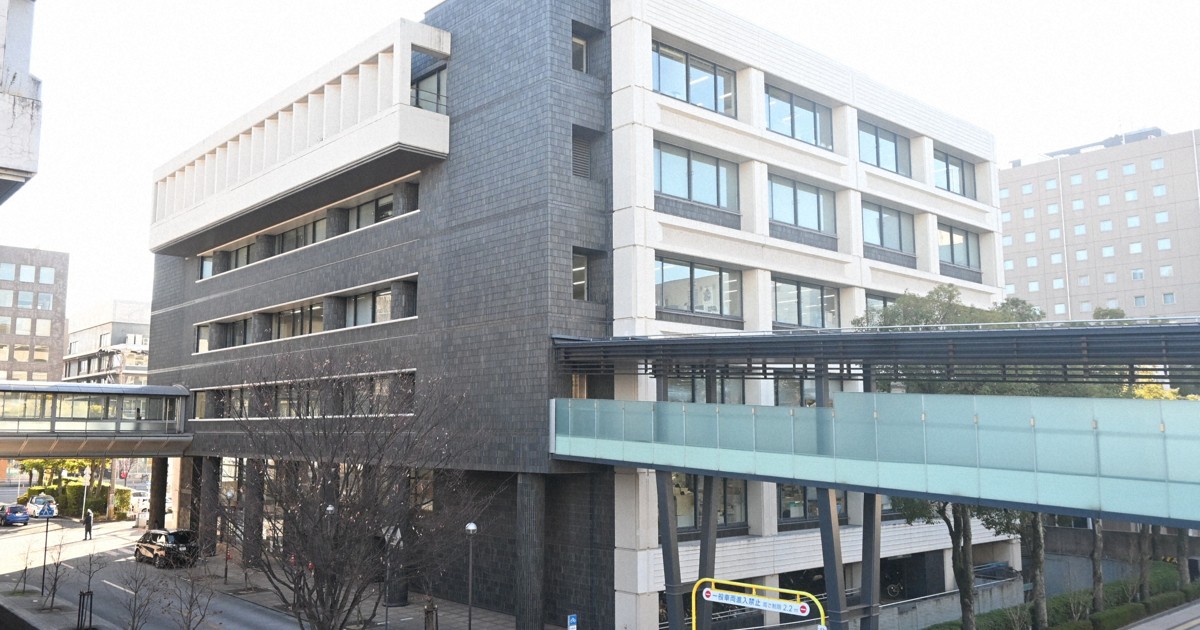 校内廊下で殴る蹴るの暴行動画拡散、大分の市立中学か 県警が調査 – 毎日新聞 校内廊下で殴る蹴るの暴行動画拡散、大分の市立中学か 県警が調査 - 毎日新聞