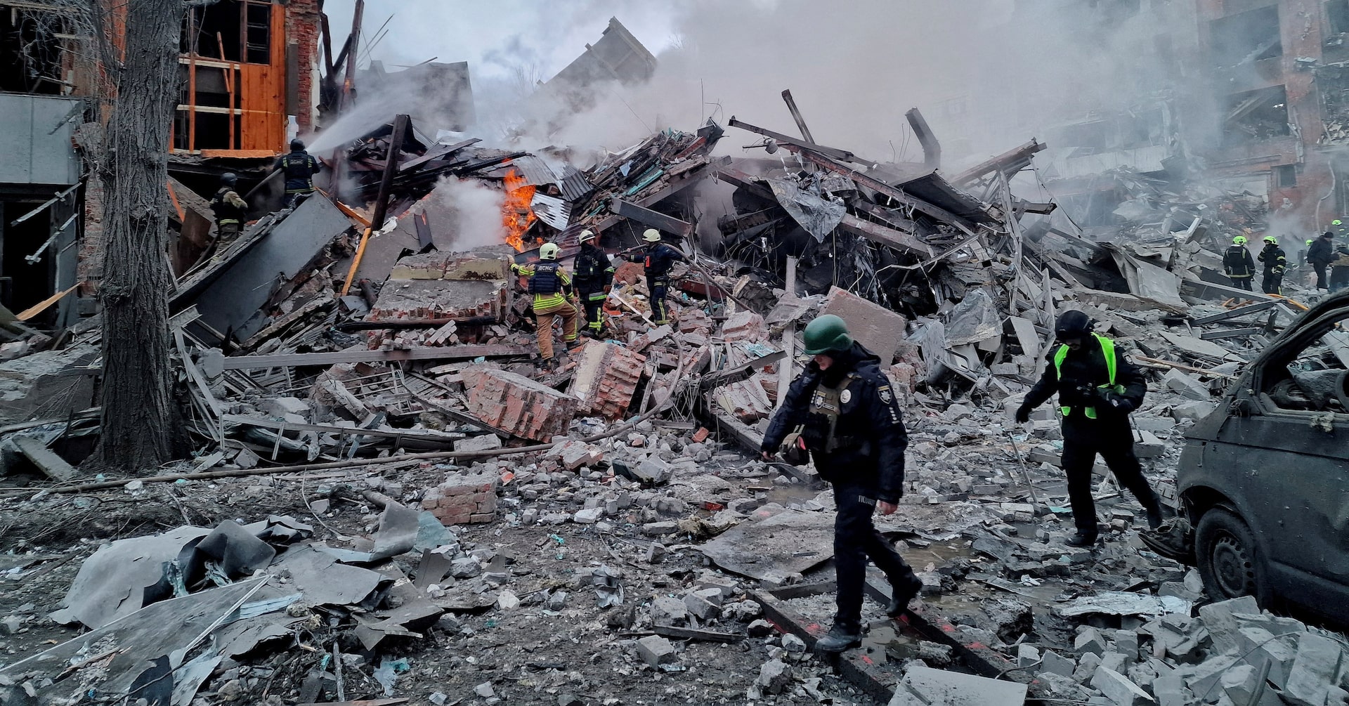 コラム:欧州企業の投資テーマ、今年はウクライナ復興が主役に | ロイター コラム:欧州企業の投資テーマ、今年はウクライナ復興が主役に | ロイター