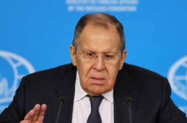 グリーンランド、デンマークの「自然な一部」ではない　ロシア外相が指摘 | ロイター
