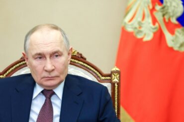 プーチン氏、米特使と22日会談と表明　凍結資産活用協議へ | ロイター