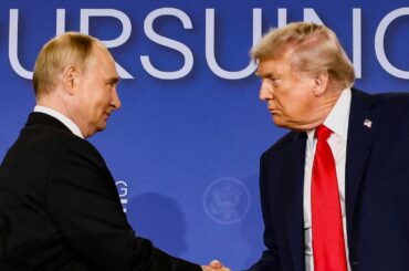 トランプ氏、プーチン氏にキーウ攻撃停止を要請＝ロシア大統領府 | ロイター
