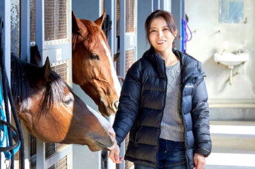 初勝利を挙げた宮下瞳調教師