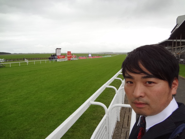 キャメロットが勝ったアイリッシュダービー当日のカラ競馬場