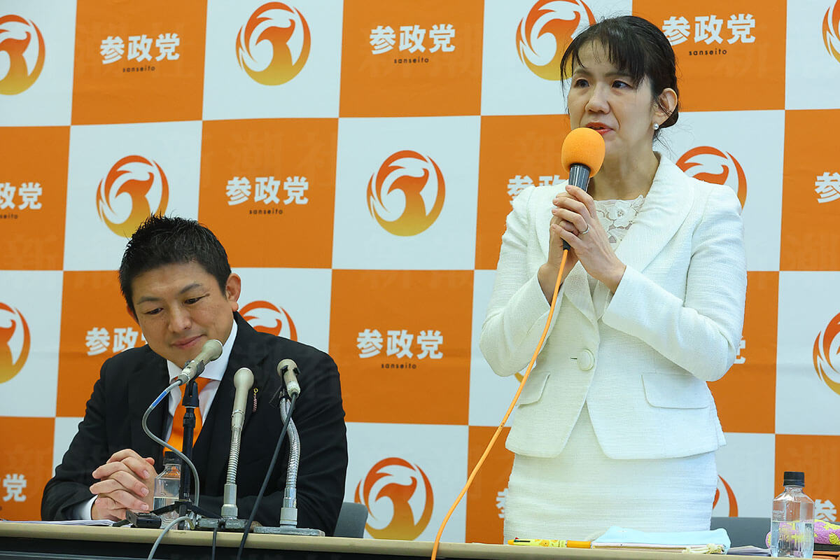 「三顧の礼」で迎え比例単独1位の超VIP待遇 なぜ参政党・神谷代表は豊田真由子氏を「三国志の諸葛亮孔明」みたいに厚遇するのか(デイリー新潮) – Yahoo!ニュース 「三顧の礼」で迎え比例単独1位の超VIP待遇 なぜ参政党・神谷代表は豊田真由子氏を「三国志の諸葛亮孔明」みたいに厚遇するのか(デイリー新潮) - Yahoo!ニュース