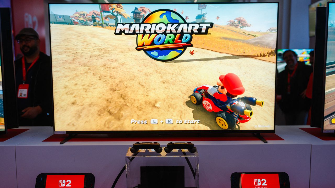 最も売れたソフトは「マリオカートワールド」―ファミ通集計 : Nintendo Switch2の発売が原動力に | nippon.com 最も売れたソフトは「マリオカートワールド」―ファミ通集計 : Nintendo Switch2の発売が原動力に | nippon.com