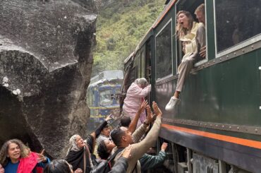 ペルーで列車が正面衝突、マチュピチュ近く　運転手死亡・数十人負傷 | ロイター
