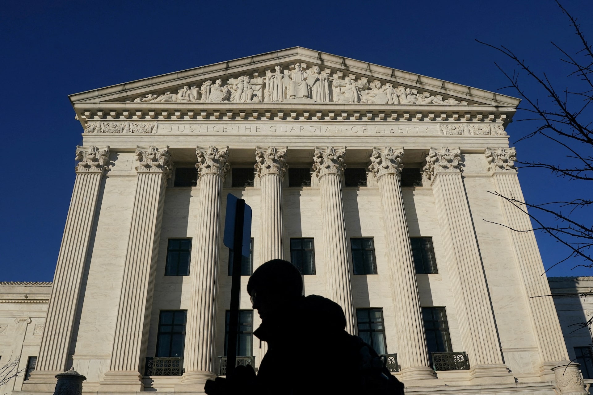 トランプ氏、最高裁の関税判断は「分からない」