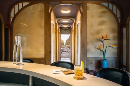 ギャラリー：食堂車でグルメ、ソファでリラックス　豪華列車の旅　写真4点（写真クリックでギャラリーページへ）