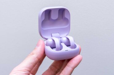 ソニー、シリーズ初のイヤカフ型イヤフォン「LinkBuds Clip」 - AV Watch