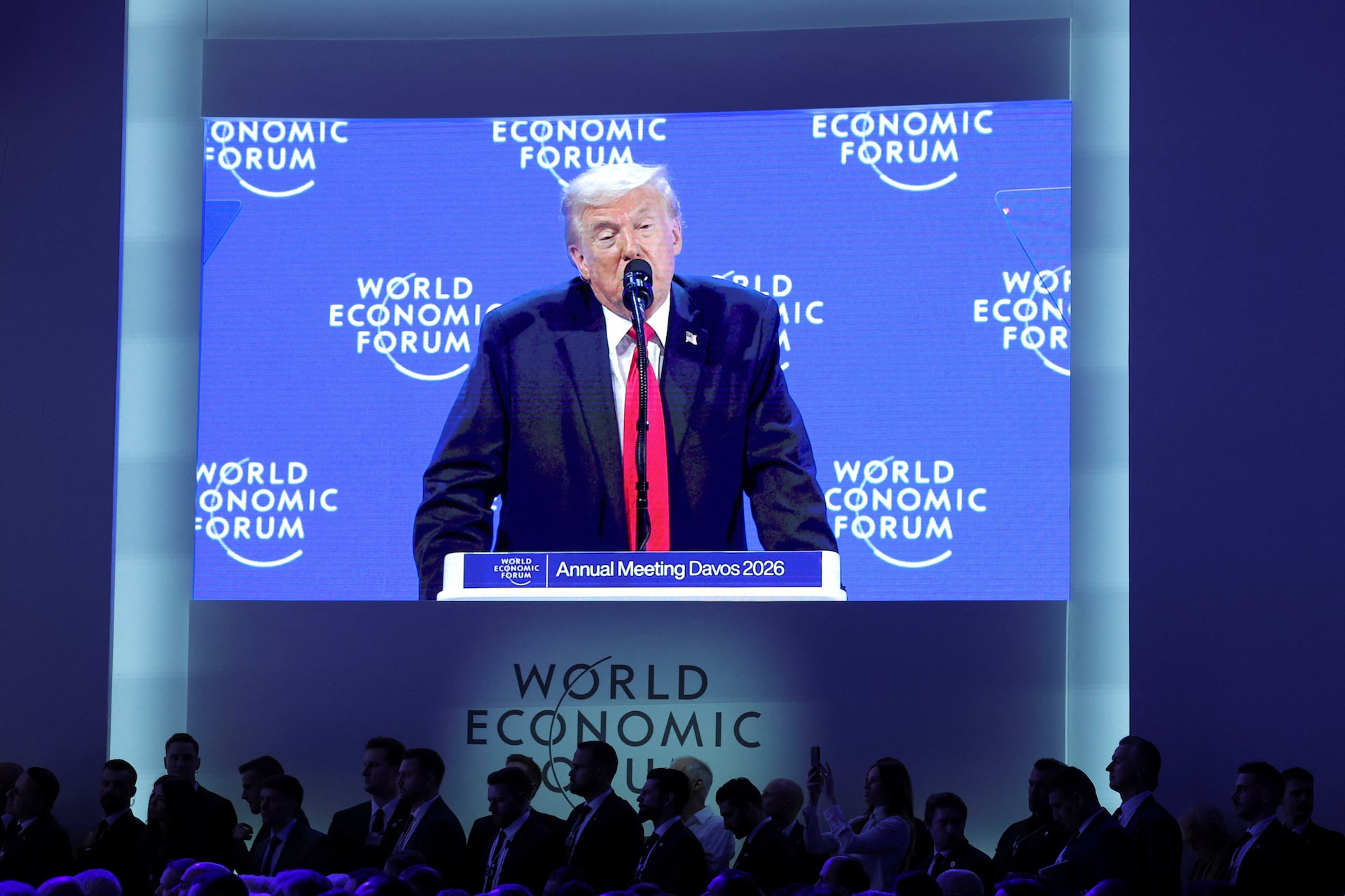 トランプ氏、グリーンランド取得へ「武力行使わず」　ダボス演説