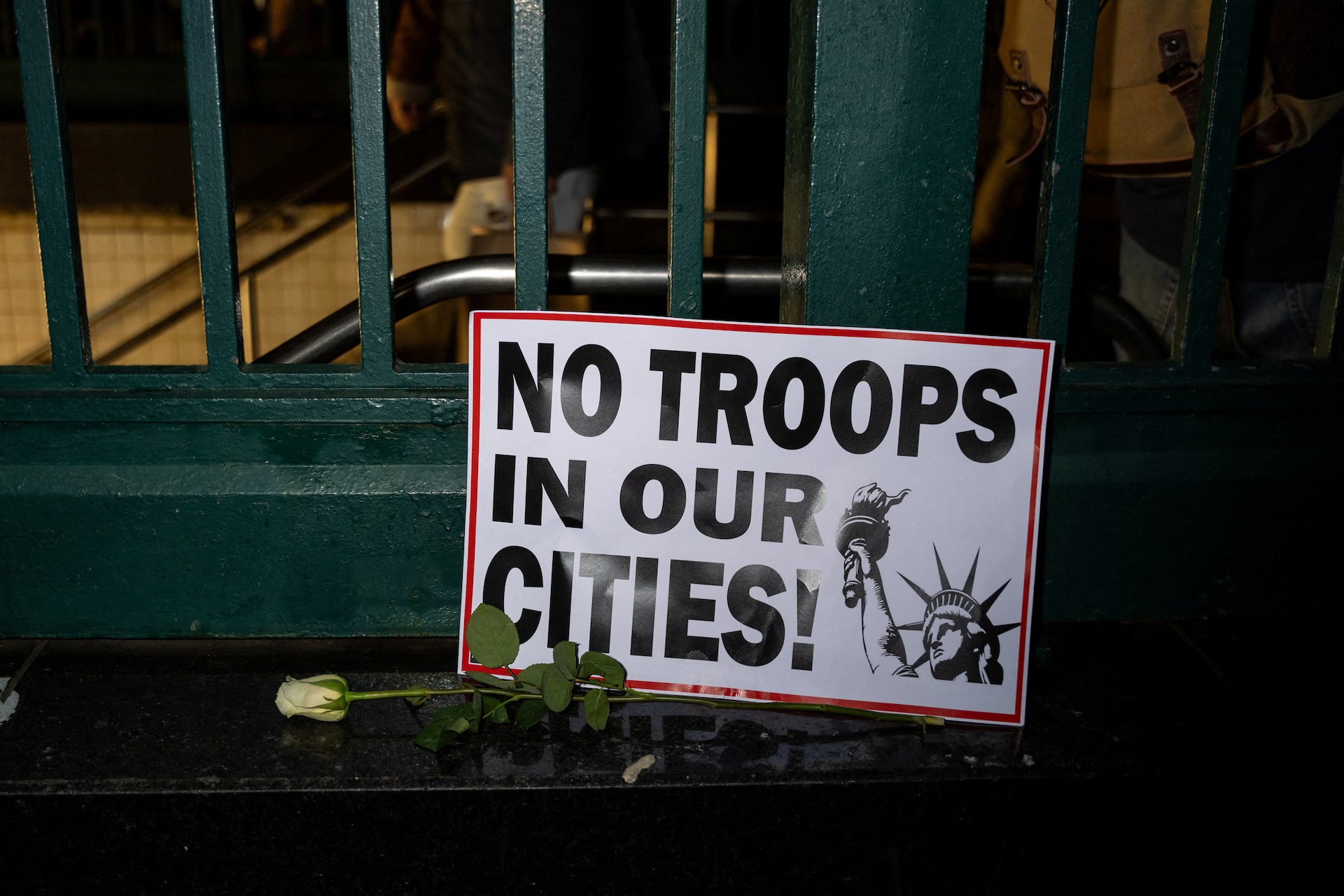 ミネソタ州に兵士1500人派遣も、国防総省が準備命じる＝米紙