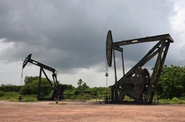 ベネズエラが「最大5000万バレルの原油引き渡す」 トランプ氏発表、収益は米国が管理 - CNN.co.jp