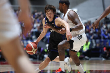 「ほんと欲しかった」待望のタイトル目前で惜敗…三河・西田優大14得点も天皇杯Vならず - バスケットボールキング