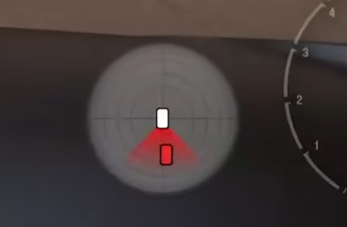 車は前（画面中央）を見ながら運転するので、走行中にレーダーを直視して詳細を確認するのは難しいが、色の変化なら周辺視野でも判断できると思うので、近くに別の車が居ると注意することはできそうだ。画像はDeveloper_Direct 2026を拡大したもの。。