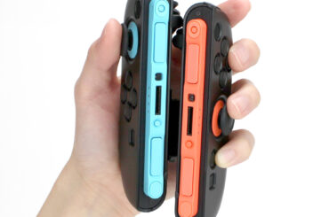 【Switch2】Joy-Con 2を片手で操作できるアタッチメント「片手グリップSW2」がゲームテックのオンラインストア限定で本日発売 - GAME Watch