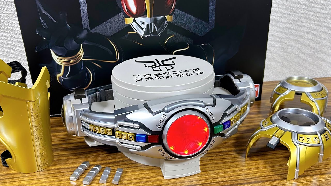 五代雄介(オダギリジョー)の台詞がサプライズ収録!プレバン限定 CSMアークル 25th Ver レビュー!仮面ライダークウガ専用変身ベルト台座!4フォーム+ライジング+アルティメットまで変身!