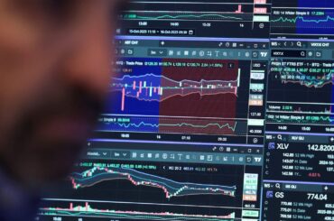 エヌビディアやソフト大手の決算、ＡＩ相場の次の試金石に＝今週の米株式市場 | ロイター