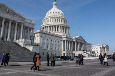 焦点：米中間選挙へ、民主党がキリスト教保守層にもアピール　移民取り締まりへの不満背景 | ロイター