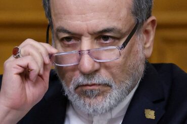 米イラン3回目核協議、「合意枠組み」の可能性　依然隔たり | ロイター