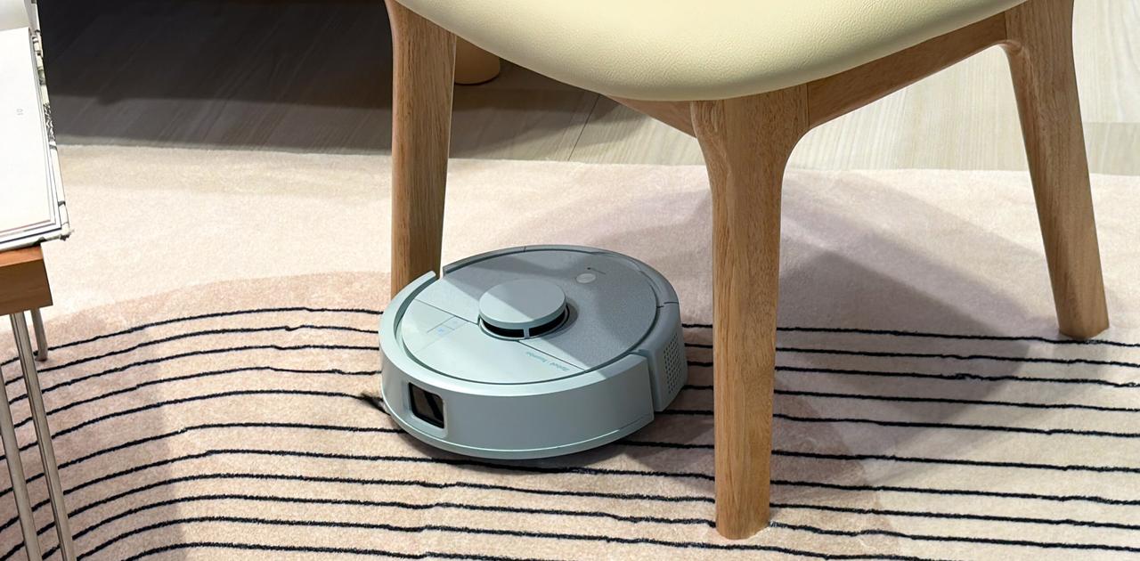 サイズ1/2で隙間を制圧。「ルンバ ミニ」が日本の家を救いにきた | ギズモード・ジャパン サイズ1/2で隙間を制圧。「ルンバ ミニ」が日本の家を救いにきた | ギズモード・ジャパン