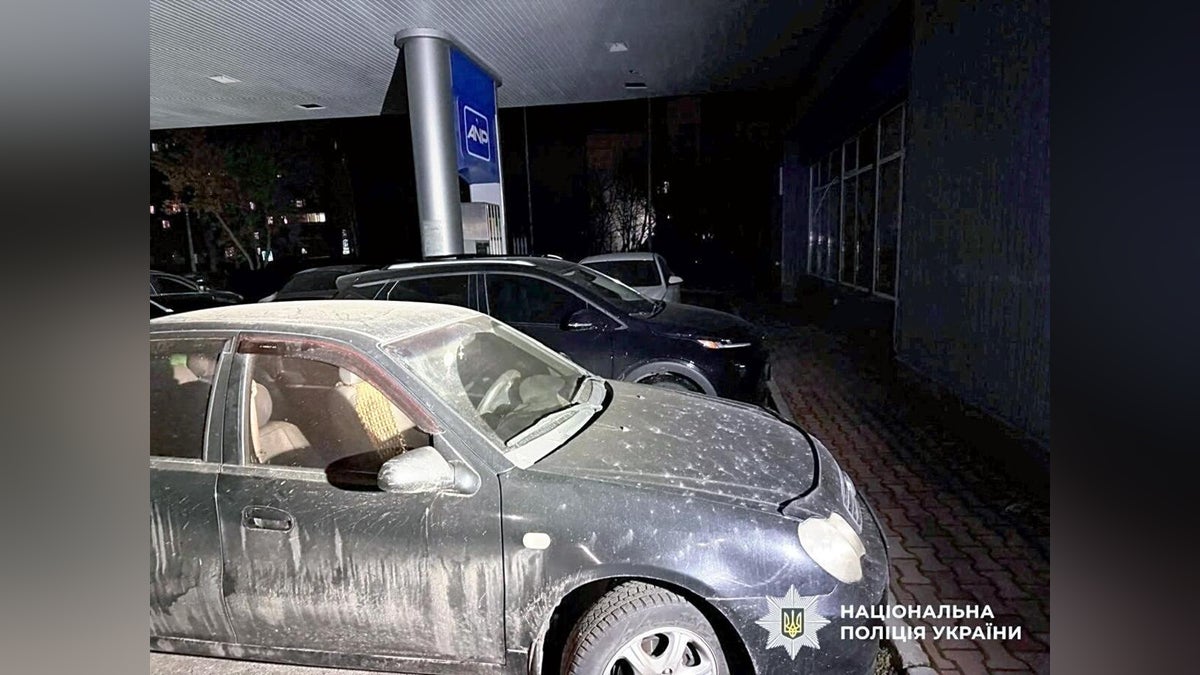 ウクライナ西部と南部で爆発、33歳の女1人を拘束…ロシア情報機関の指示を受けたテロ事件か – 読売新聞オンライン ウクライナ西部と南部で爆発、33歳の女1人を拘束…ロシア情報機関の指示を受けたテロ事件か - 読売新聞オンライン