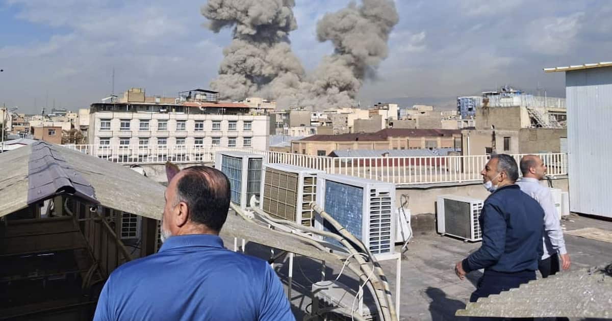 米・イスラエル両軍がイラン攻撃 首都テヘランで大規模爆発 米の直接攻撃は昨年6月以来 – 産経ニュース 米・イスラエル両軍がイラン攻撃 首都テヘランで大規模爆発 米の直接攻撃は昨年6月以来 - 産経ニュース