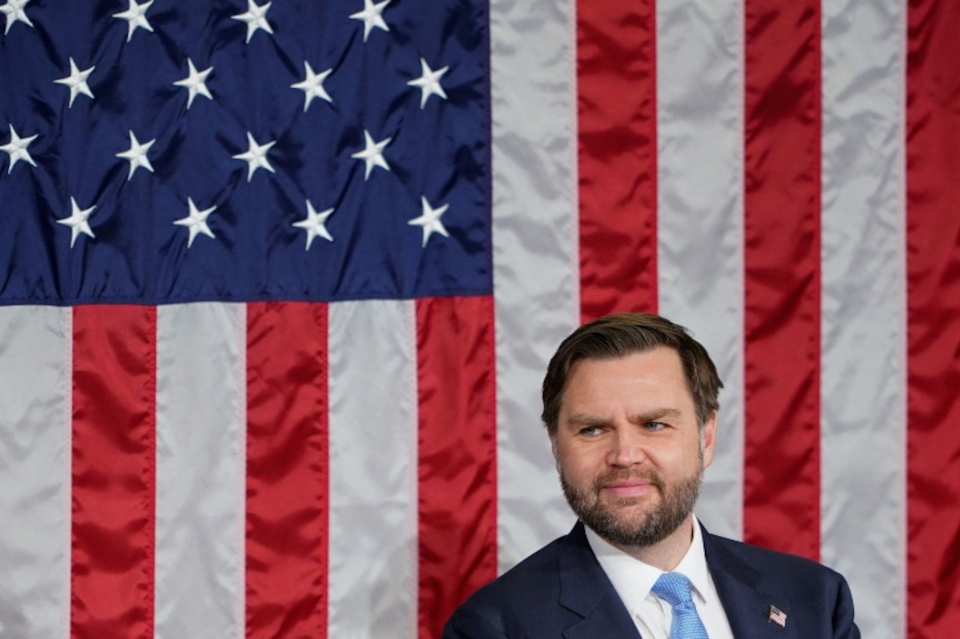 米、イランが核計画の再構築を試みている証拠を確認＝バンス氏