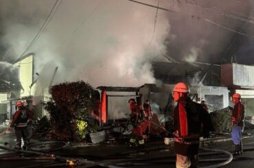 岡山市で住宅や店舗など6軒焼ける　煙を吸って77歳女性が救急搬送　軽傷の見込み | KSBニュース | KSB瀬戸内海放送