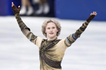 マリニンが圧巻ＳＰ首位発進 ４回転半回避も４フリップ、４ルッツ成功 団体フル起用から中１日、４日間で３演技目も鬼の形相で完遂「メッチャツカレタ」 チェンに続く米連覇王手 - デイリースポーツ