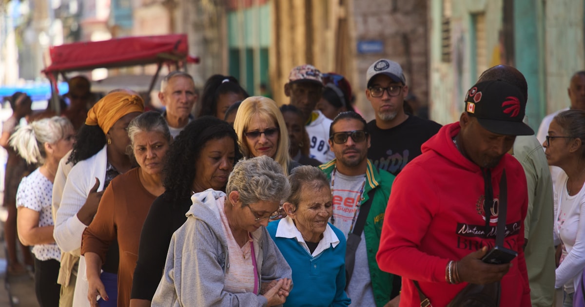 兵糧攻めのキューバ、アフリカから石油調達模索か 迫る「デイ・ゼロ」の現実味 – 日本経済新聞 – 日本経済新聞 兵糧攻めのキューバ、アフリカから石油調達模索か 迫る「デイ・ゼロ」の現実味 - 日本経済新聞 - 日本経済新聞