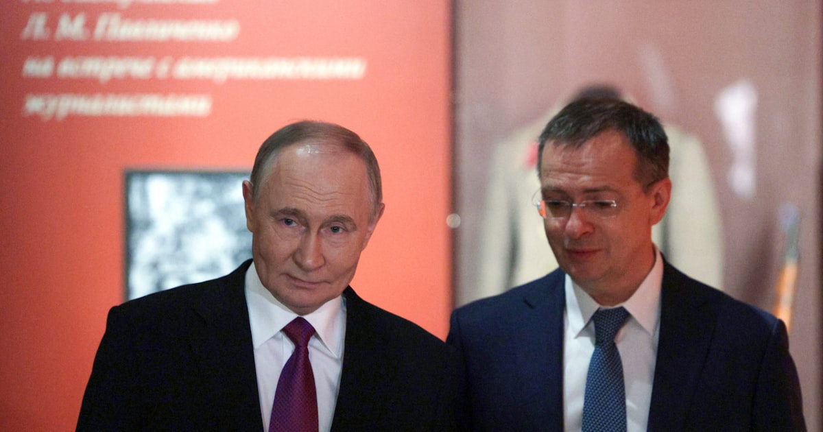 プーチン氏、和平協議に戦争正当化の「歴史家」 メジンスキー氏再起用 – 日本経済新聞 プーチン氏、和平協議に戦争正当化の「歴史家」 メジンスキー氏再起用 - 日本経済新聞