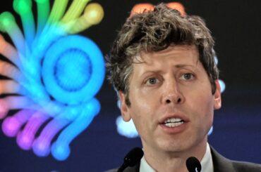 OpenAI、過去最大増資 Amazon・NVIDIA・ソフトバンクGが17兆円 - 日本経済新聞