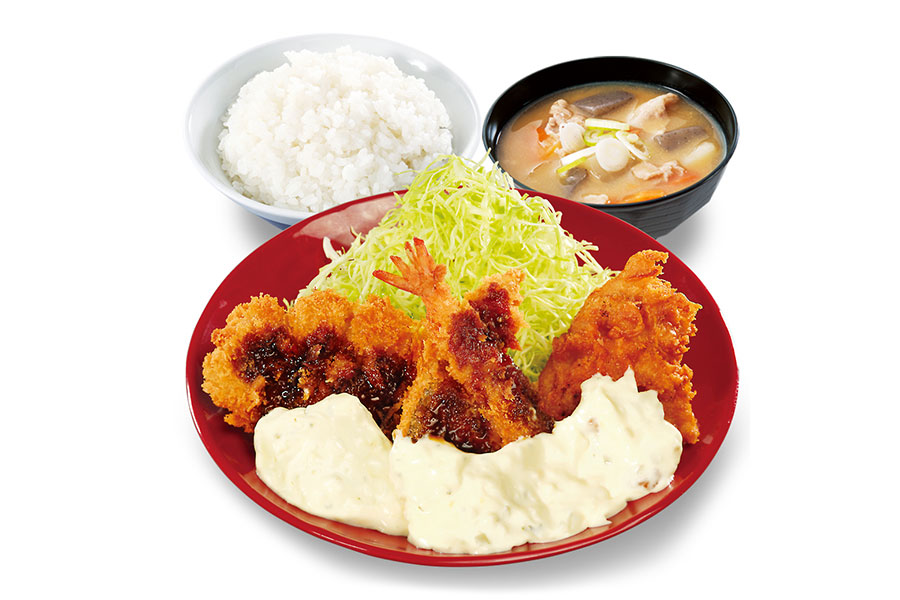 かつや「タルタル盛り揚げ定食」（979円〜）