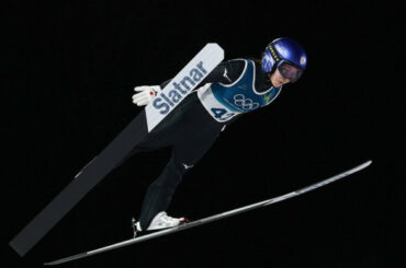 【スキージャンプ】高梨沙羅の直後…ゲート変更の〝不可解判断〟が物議「完全に犠牲者」の声も