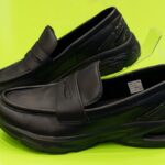 ワークマンが新作のローファースニーカーを発表、高機能にこだわった3300円 – fashionsnap.com