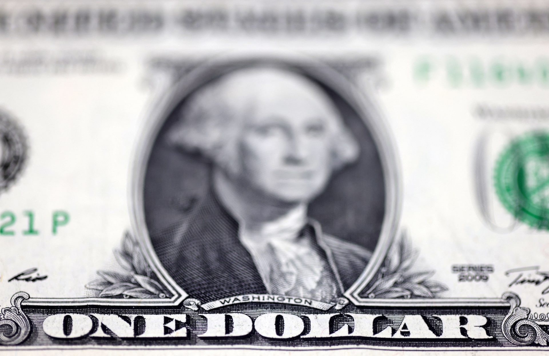 午後3時のドルは158円前半、イラン情勢不透明でレンジ取引