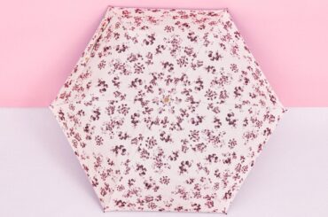 スナイデルなどマッシュグループの高遮熱日傘、ミュシャの百合柄やサンリオハウスのリボン総柄も - ファッションプレス